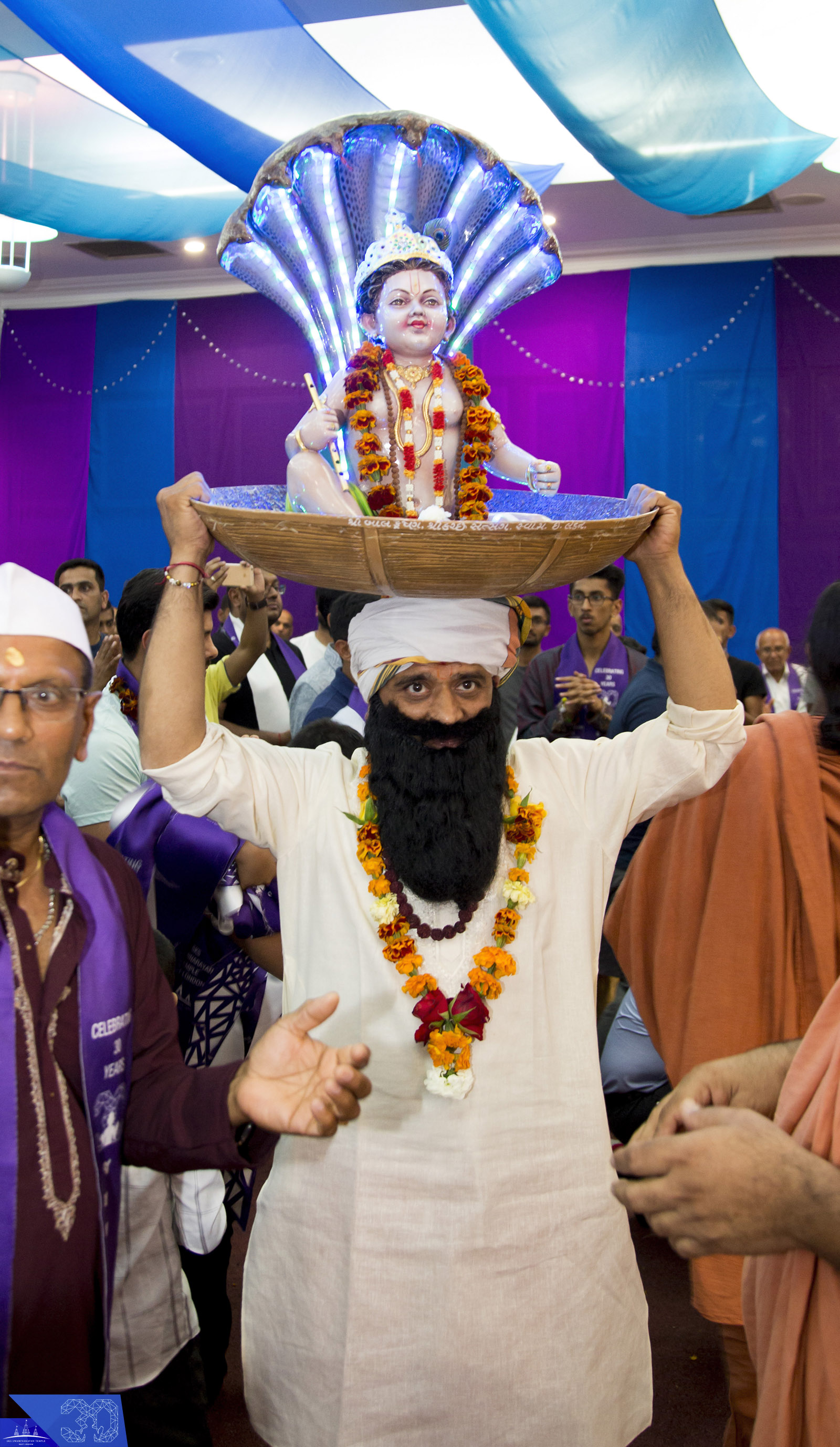 138  - ©1987-2017 SKS Swaminarayan Temple East London